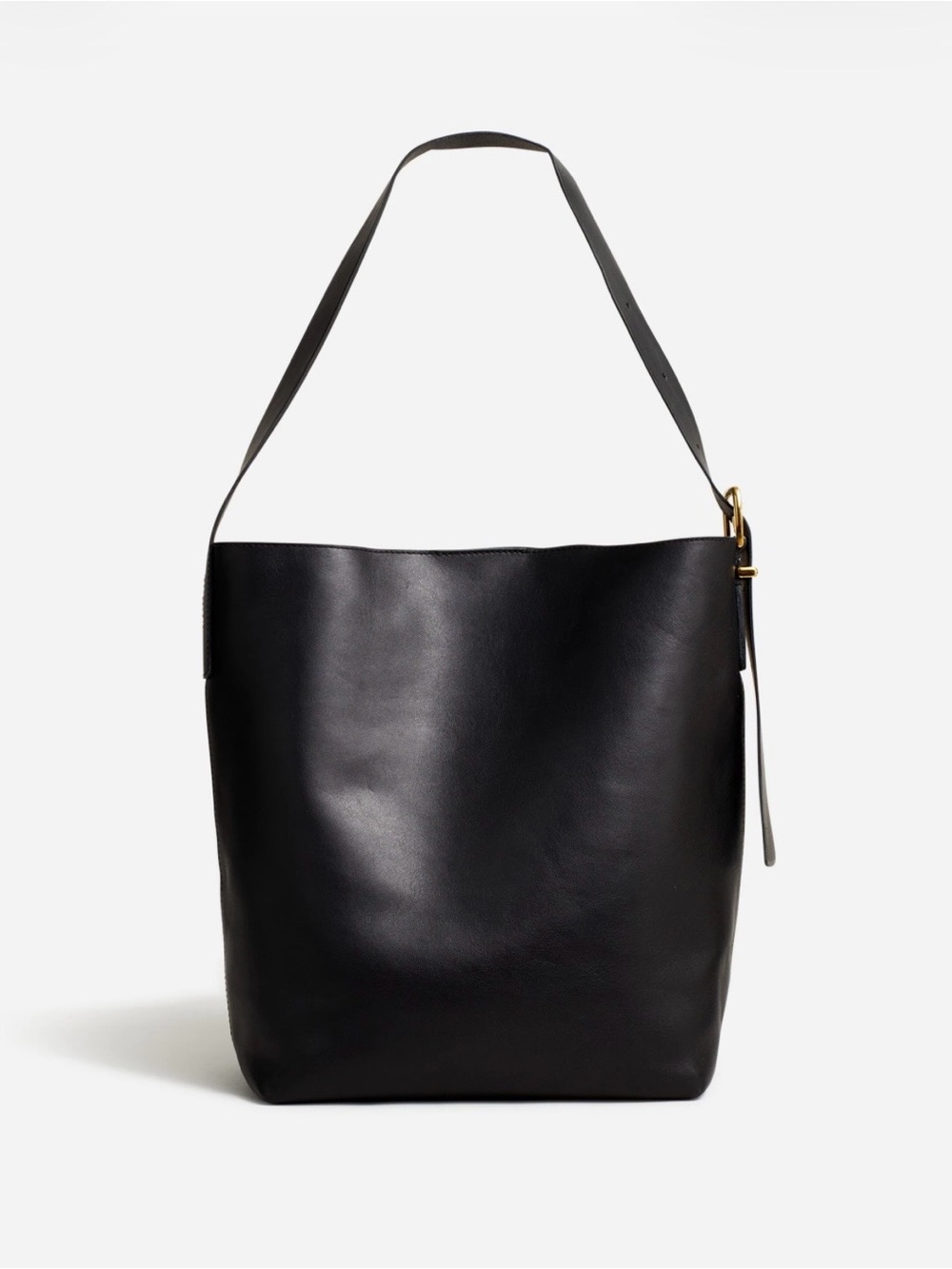 Madewell The Essential Bucket Tote in Black Leather